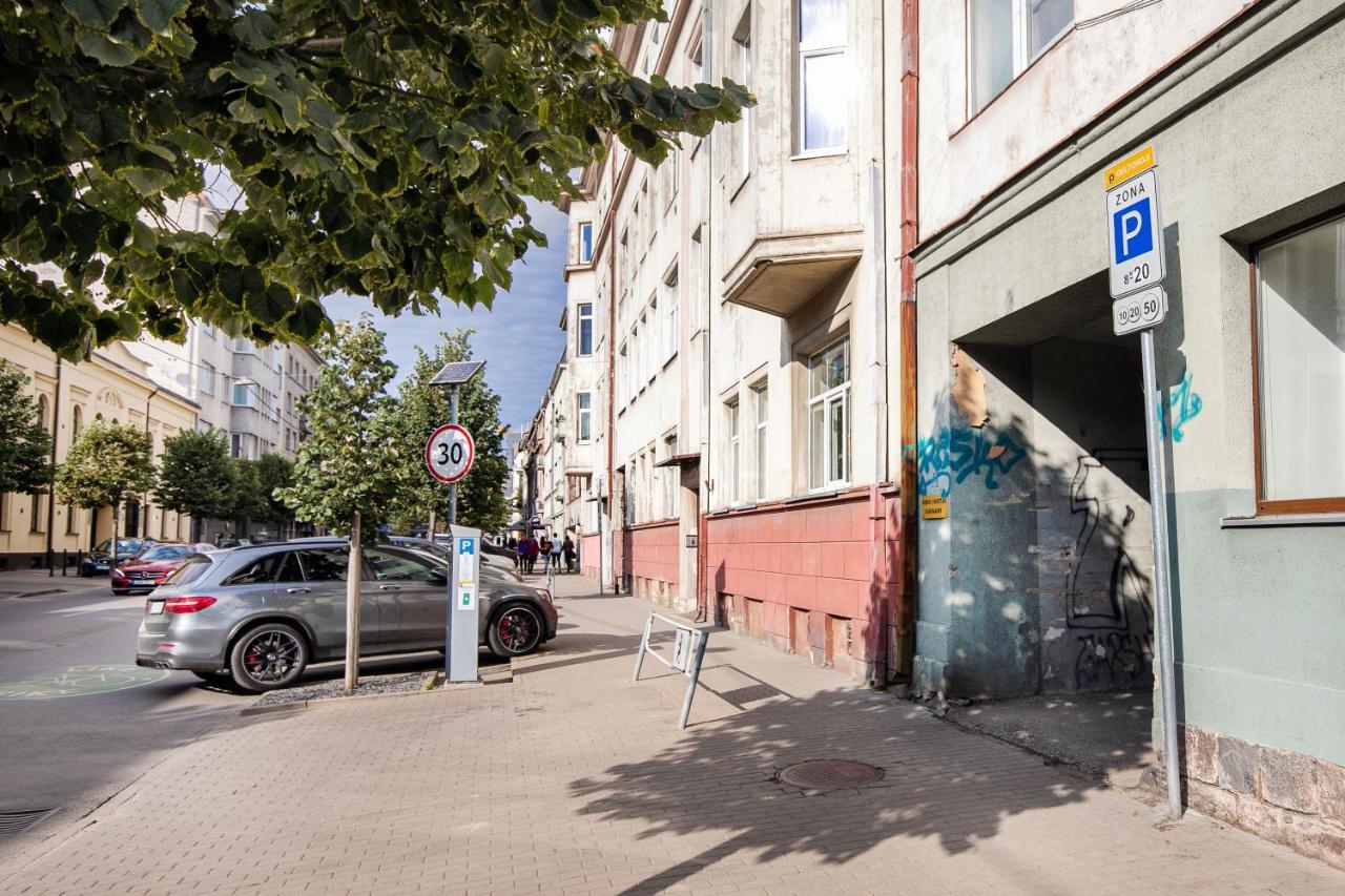 Old-New Apartment In Central Kaunas Exterior photo
